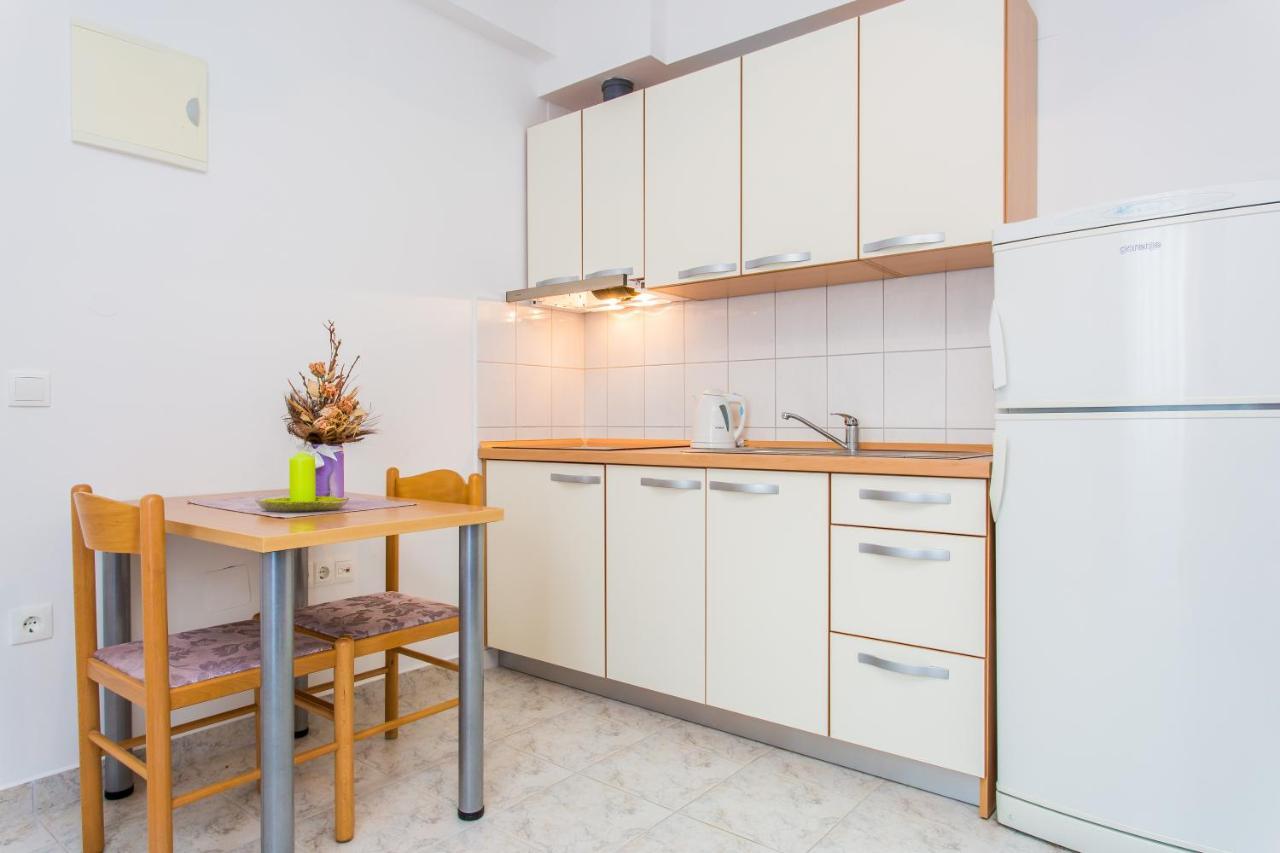 Apartments Lavanda 1 Njivice Εξωτερικό φωτογραφία