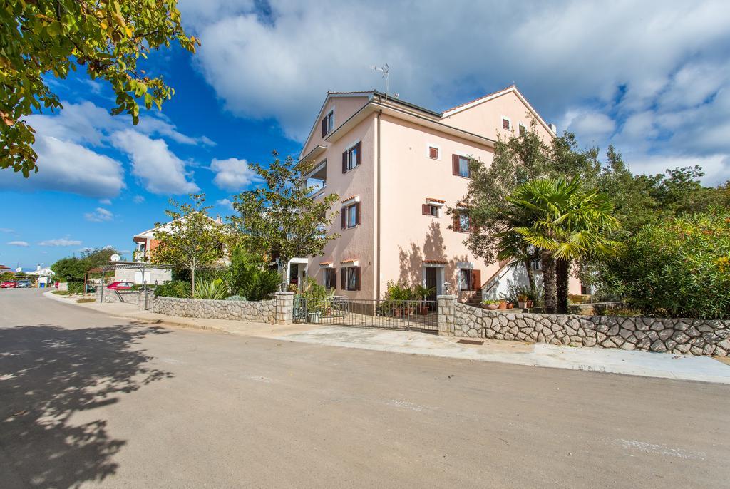 Apartments Lavanda 1 Njivice Εξωτερικό φωτογραφία